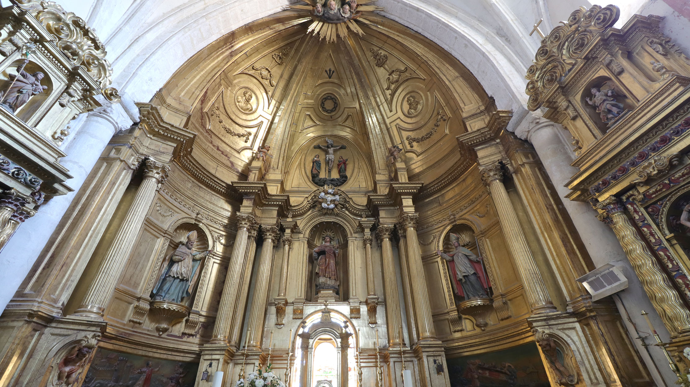 gauna-retablo-central